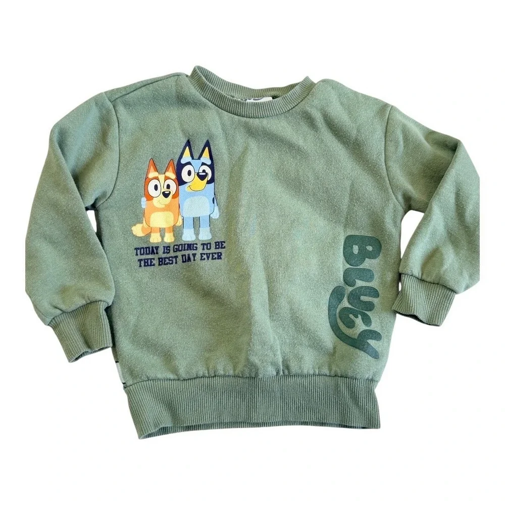 Bluey Sweatshirts and Halloween Pajamas Lot Size 18M Toddler Boys Green White